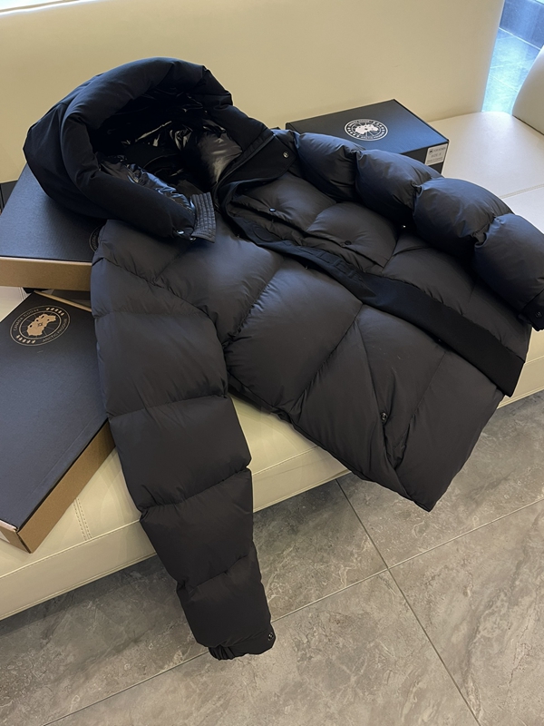 ハイクオリティダウンジャケット素材ディテール